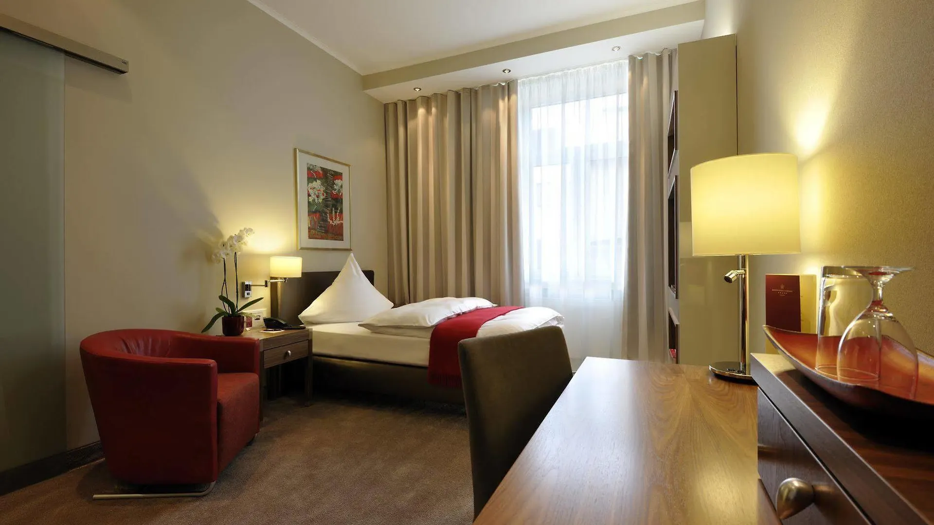 Kastens Hotel Luisenhof Hanower Niemcy