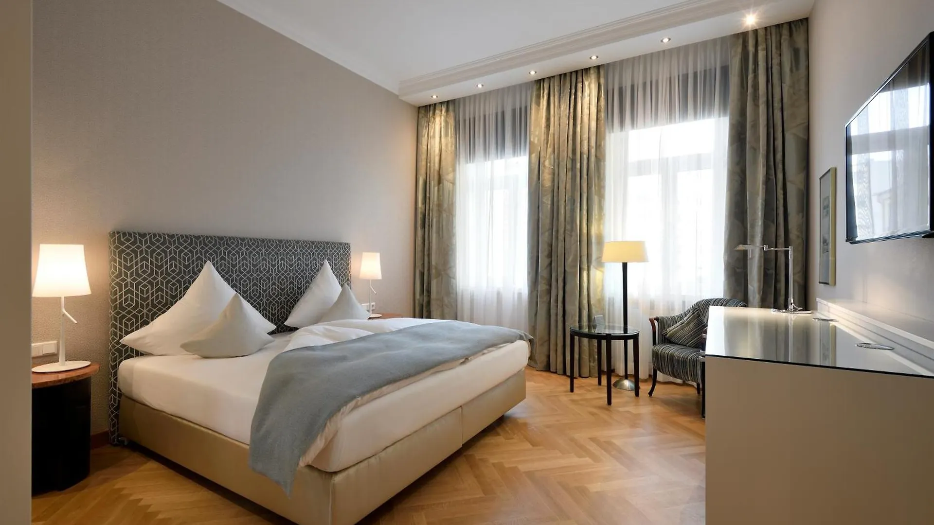 Kastens Hotel Luisenhof Hannover 5*,  Duitsland