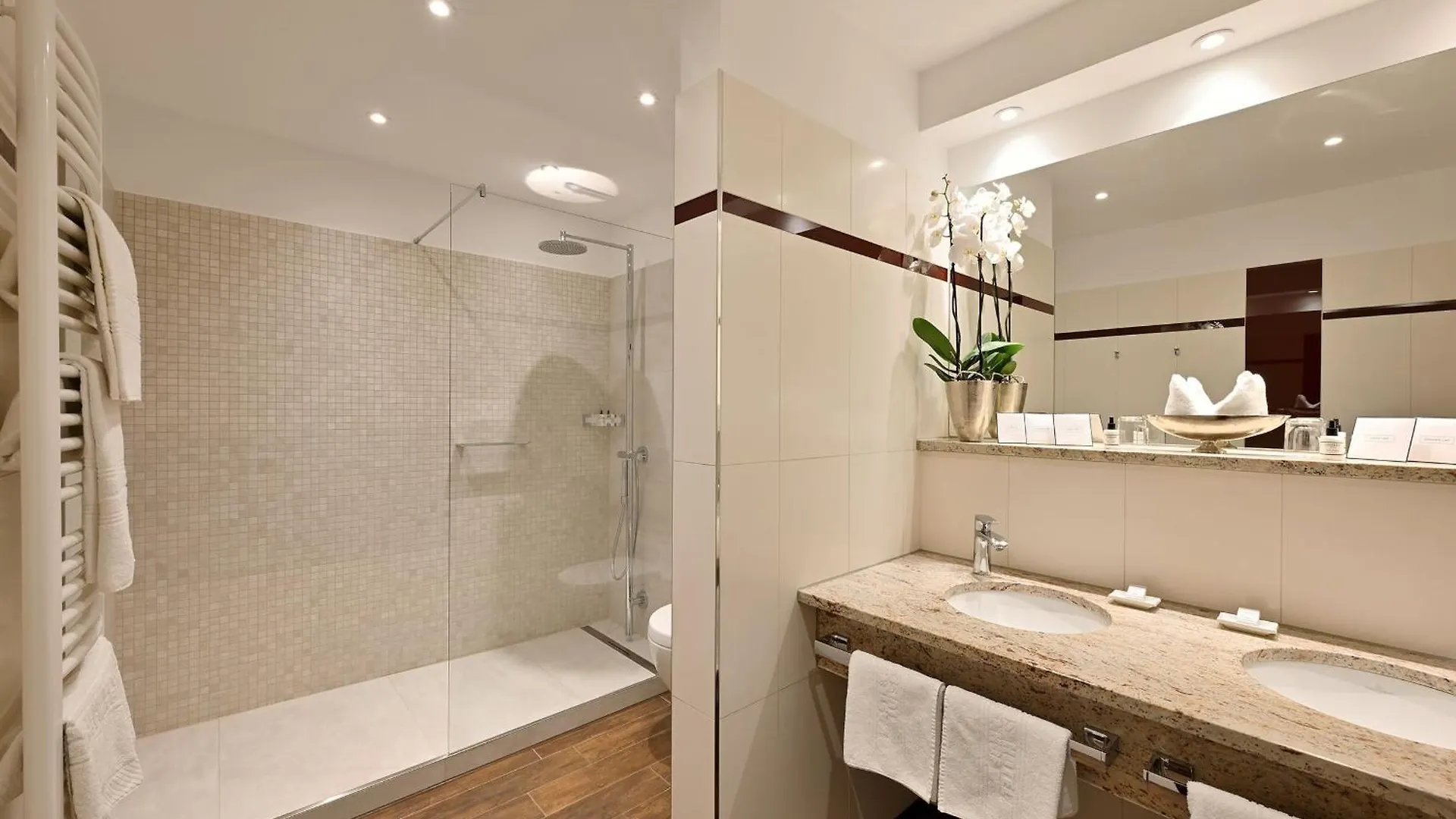 Kastens Hotel Luisenhof Hannover 5*,